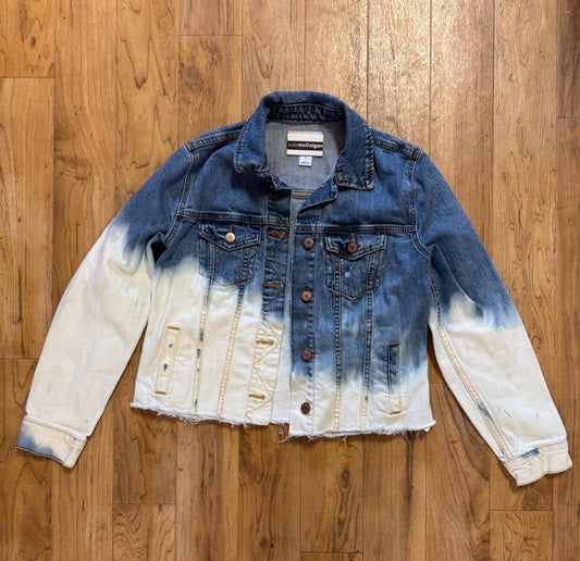 Desert Fade Raw-Hem Cropped Denim Jacket
